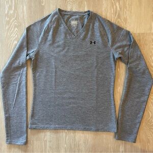 Under Armour Cold Gear Top - Size S